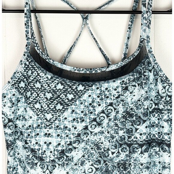 Gaiam Workout Athletic Yoga Exercise Built-In Bra top, Black, XS, Extra Small - Picture 2 of 5